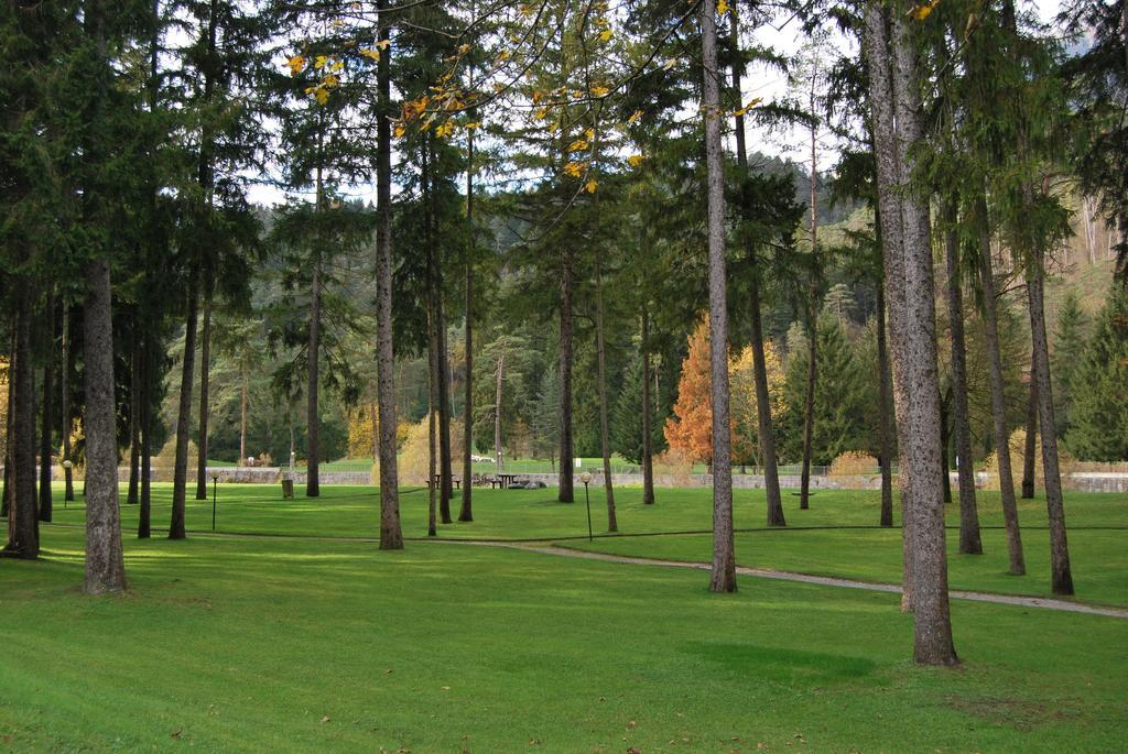 Residenza Finestra Sul Parco Daire Comano Terme Dış mekan fotoğraf