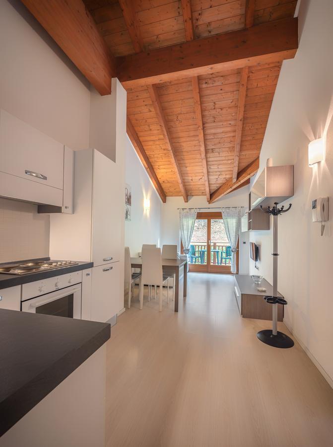 Residenza Finestra Sul Parco Daire Comano Terme Dış mekan fotoğraf